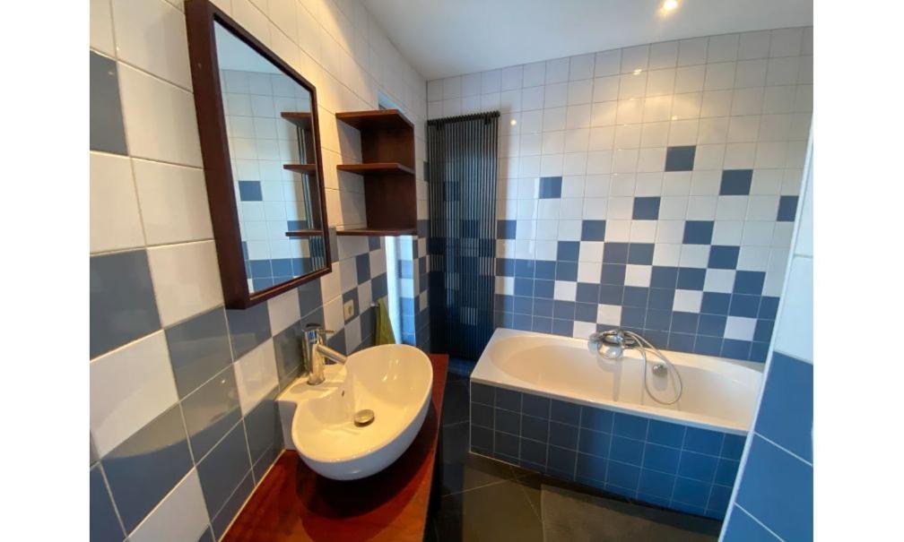De Paddestoel Villa Wateren ภายนอก รูปภาพ